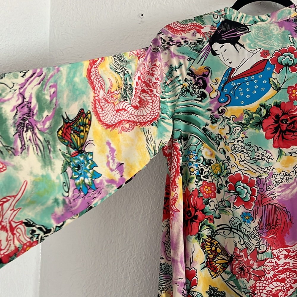 Natori Multicolor Asian Art  Tunic - Picture 10 of 12